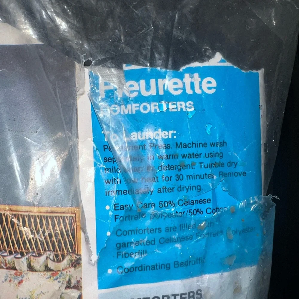Fleurette Comforters Bed Ruffle Bed Skirt Vintage